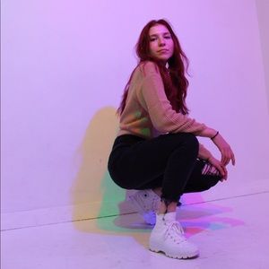 Meet your Posher, Chevie